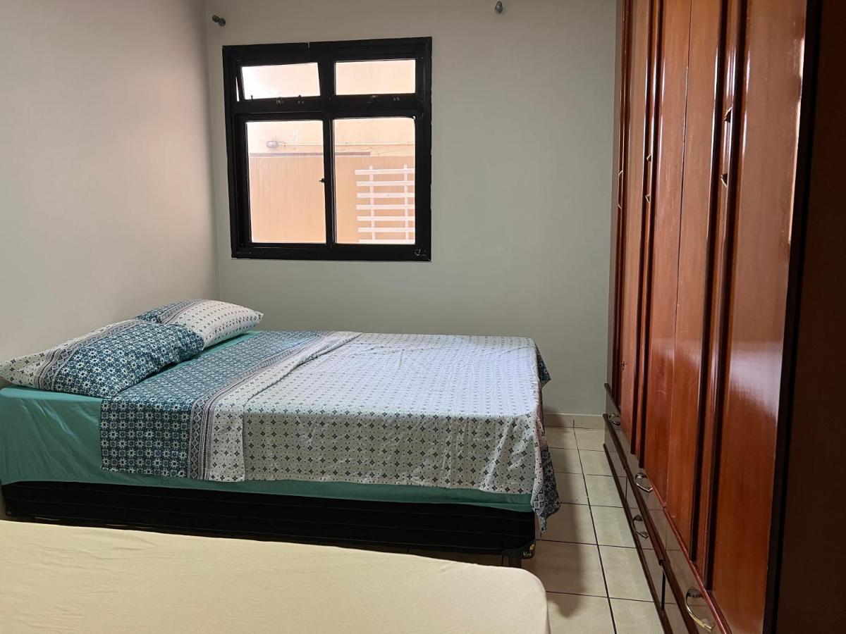 Apartamento 4 Quartos Av Beira Mar Nº 36 - Edif Canto Nobre - Guarapari Es Extérieur photo